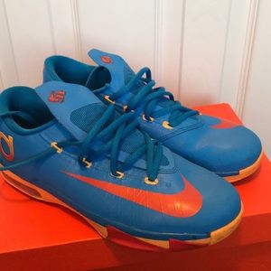Blue and Orange KD